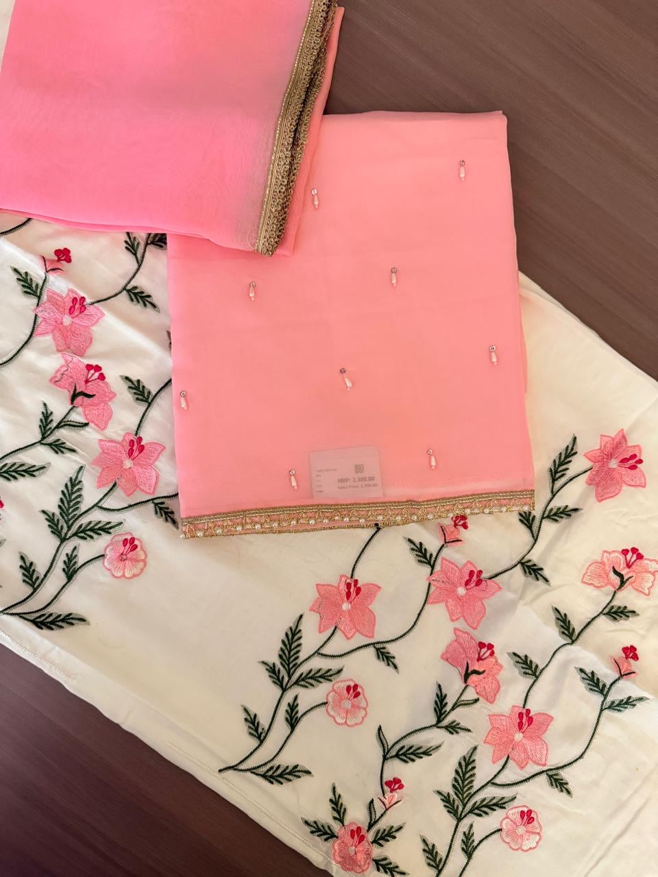 VIRAL BABY PINK SUIT