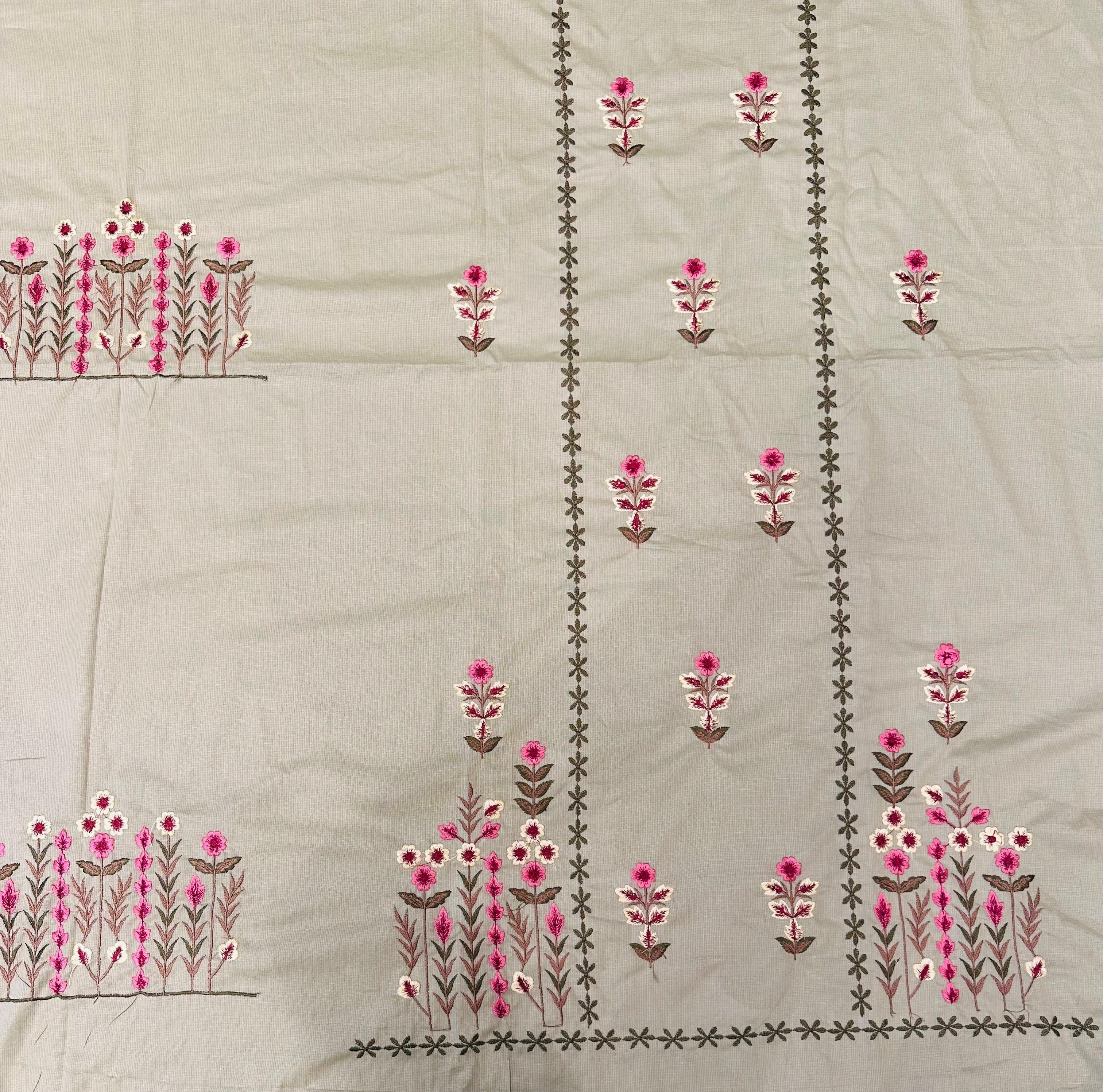 COTTON SUIT EMBROIDERED 6
