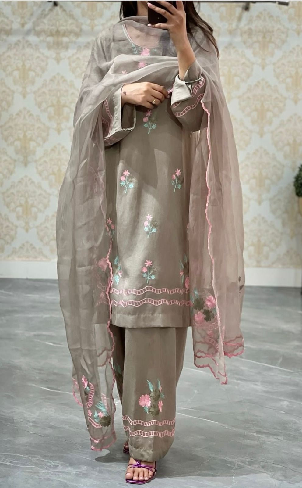 BROWN EMBROIDERY 2