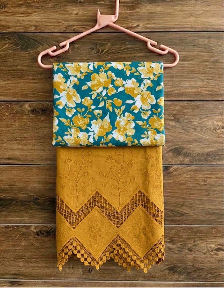PRINTS WITH DESIGNER BOTTOM