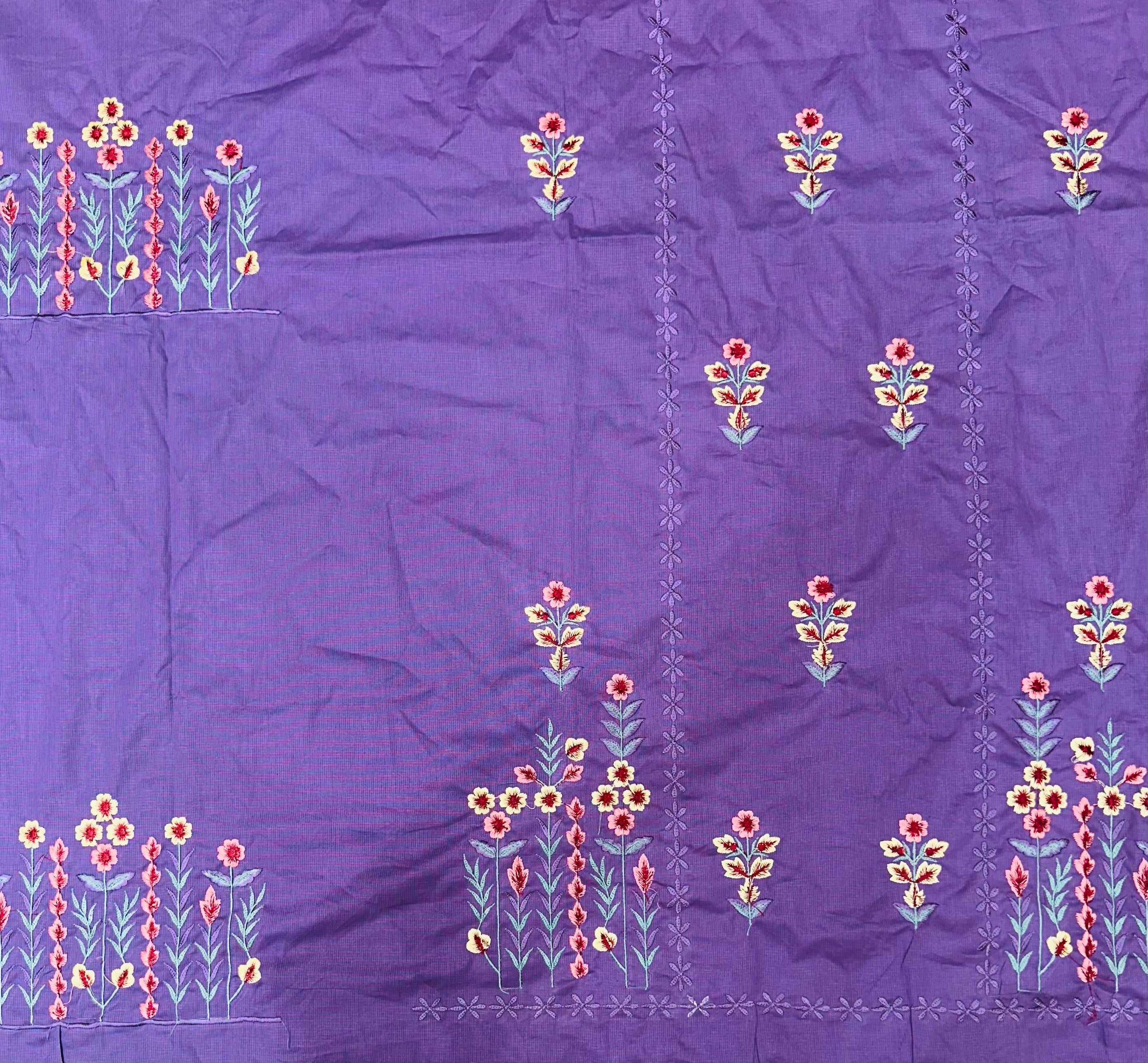 COTTON SUIT EMBROIDERED 6