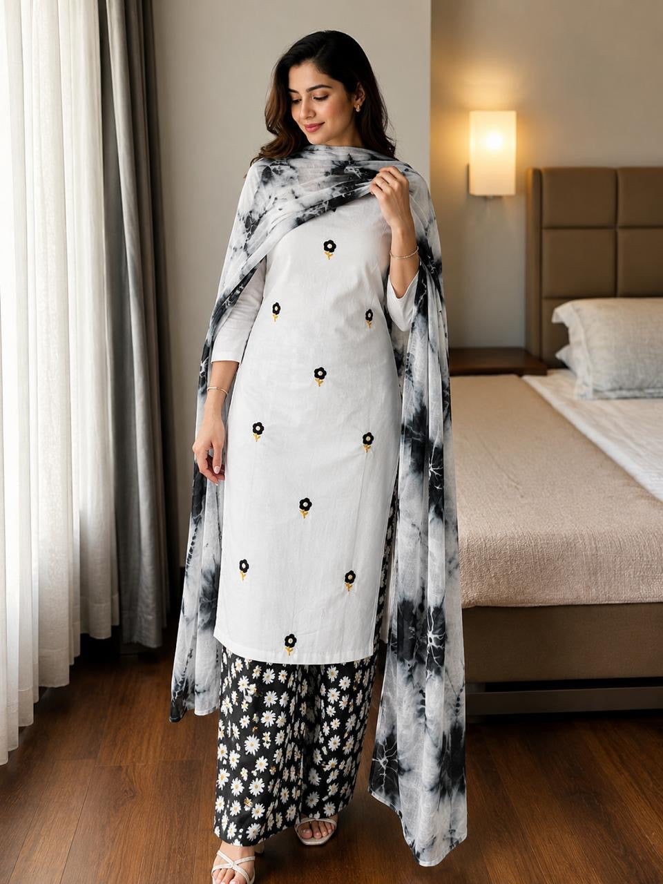 Flower booti Farshi salwar suit