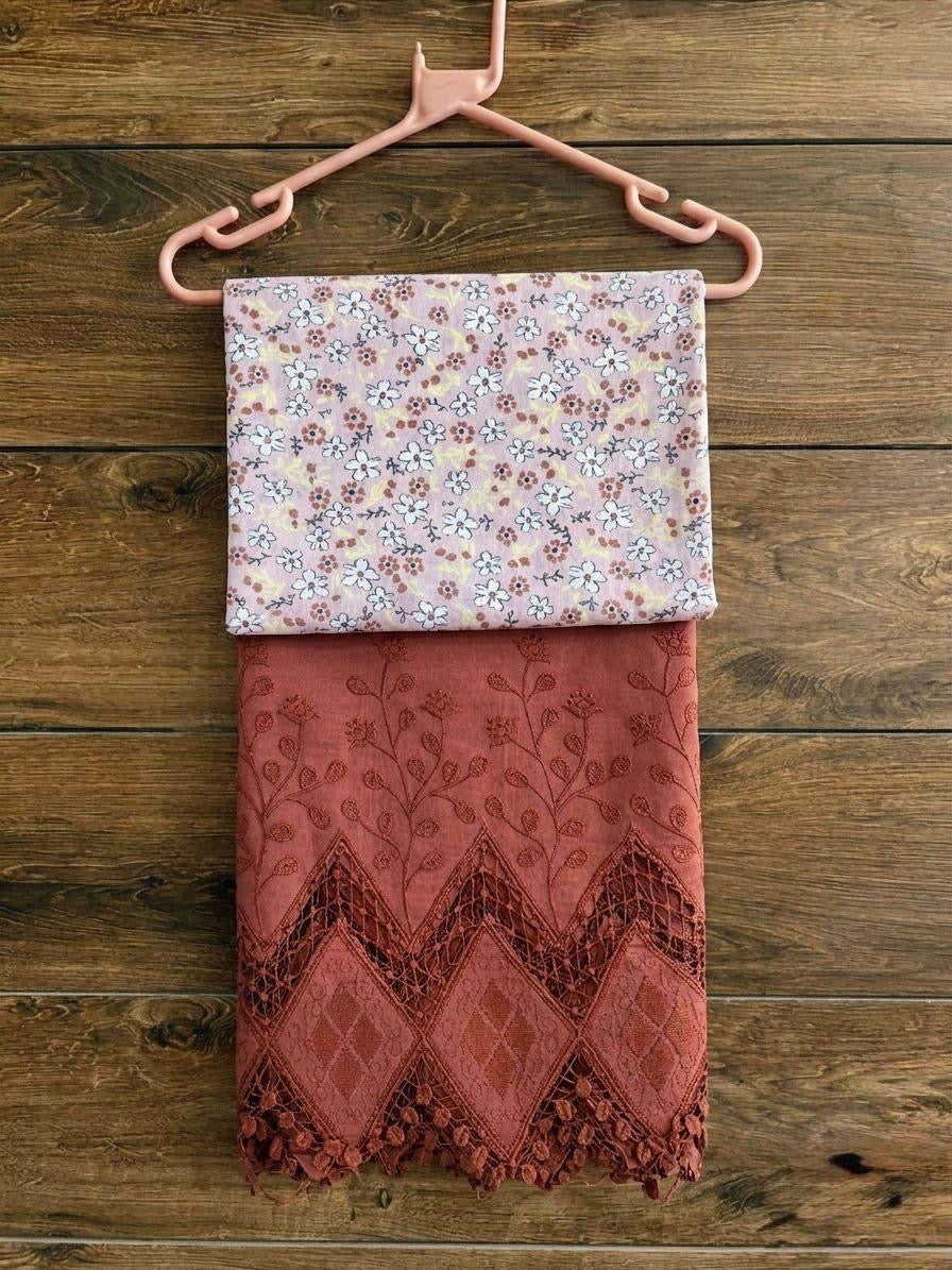 PRINTS WITH DESIGNER BOTTOM