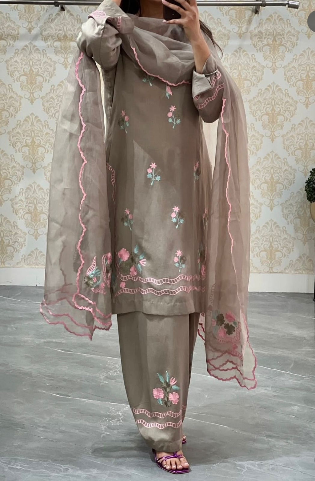 BROWN EMBROIDERY 2
