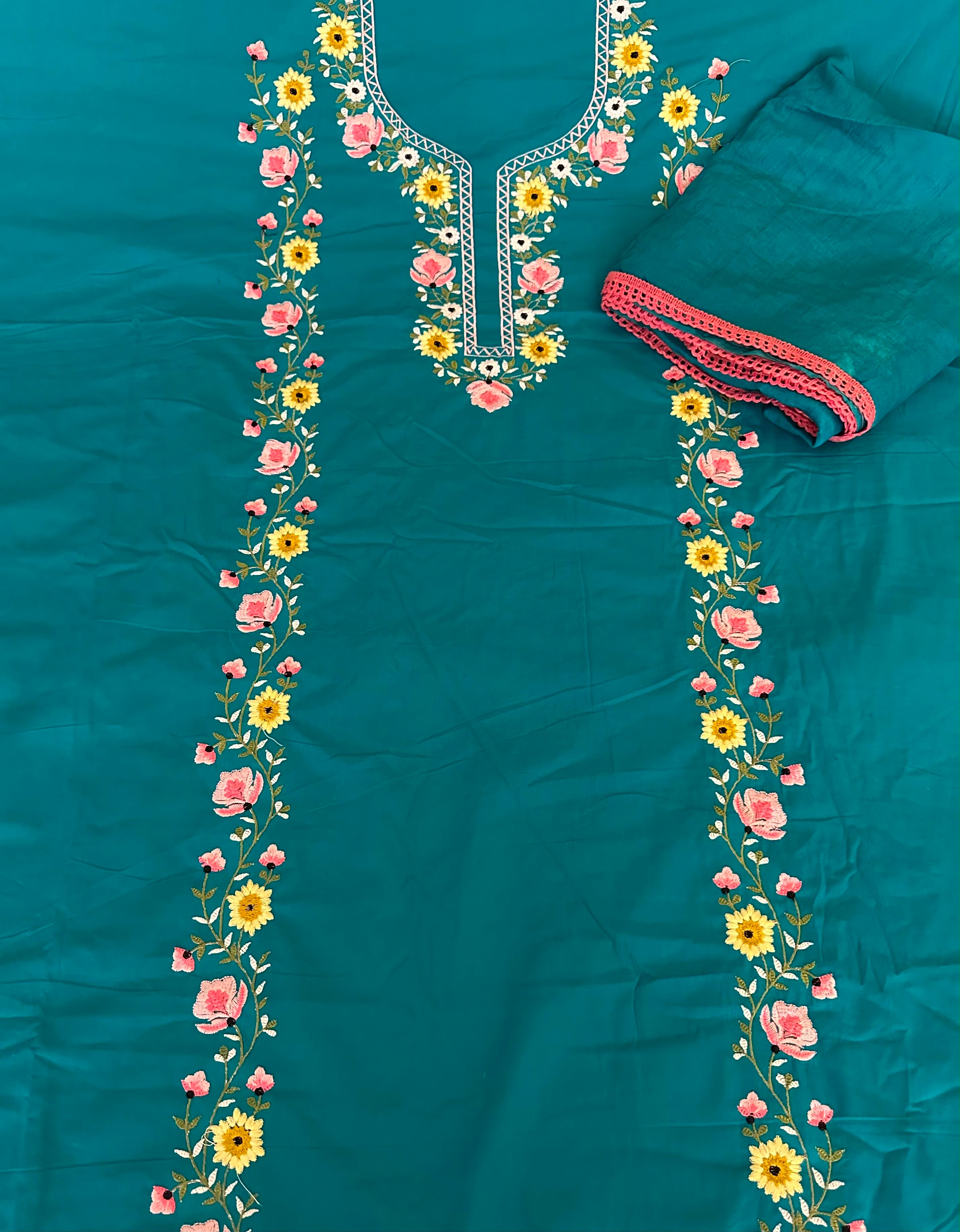 Embroidery suits