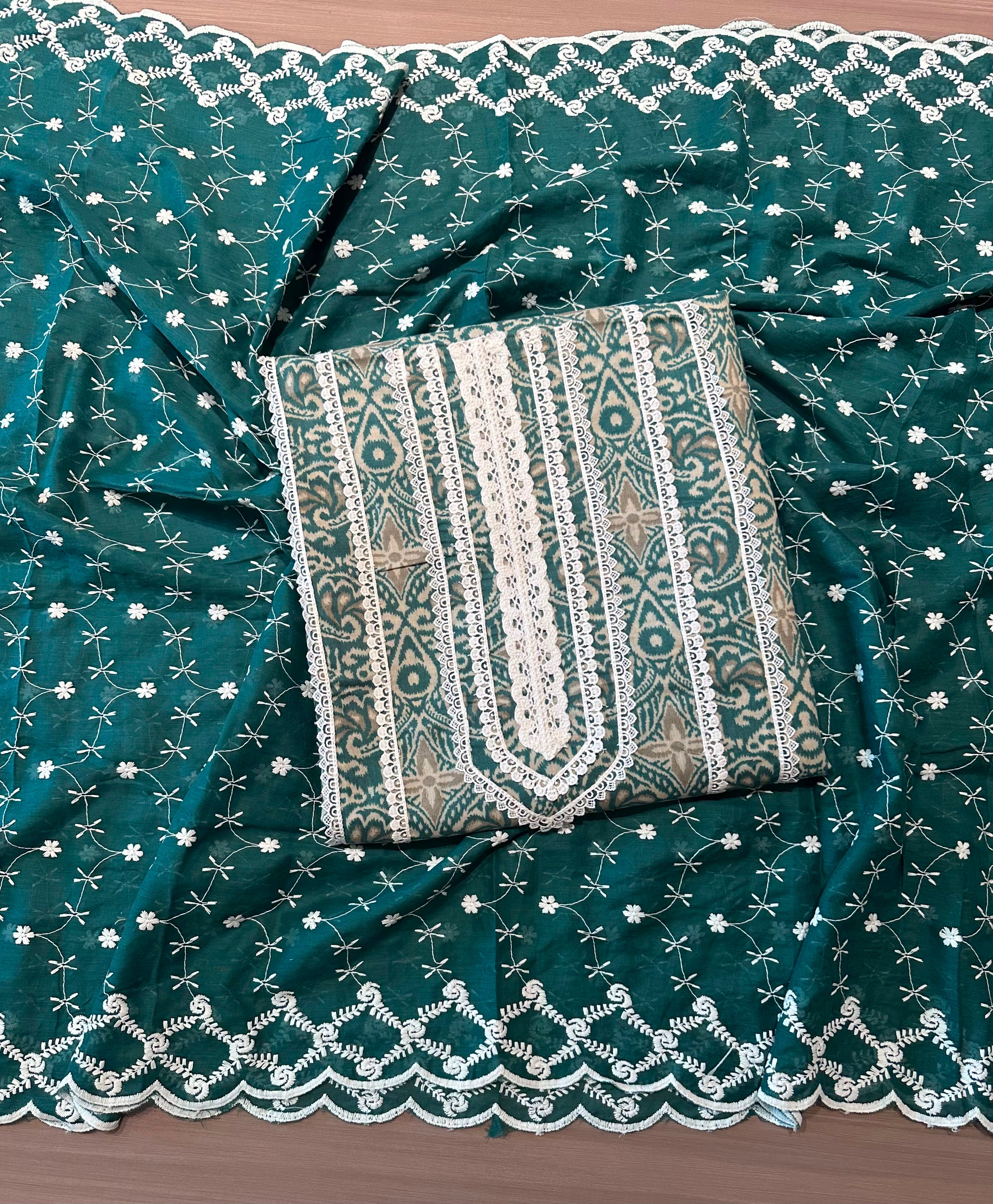 Print with lace