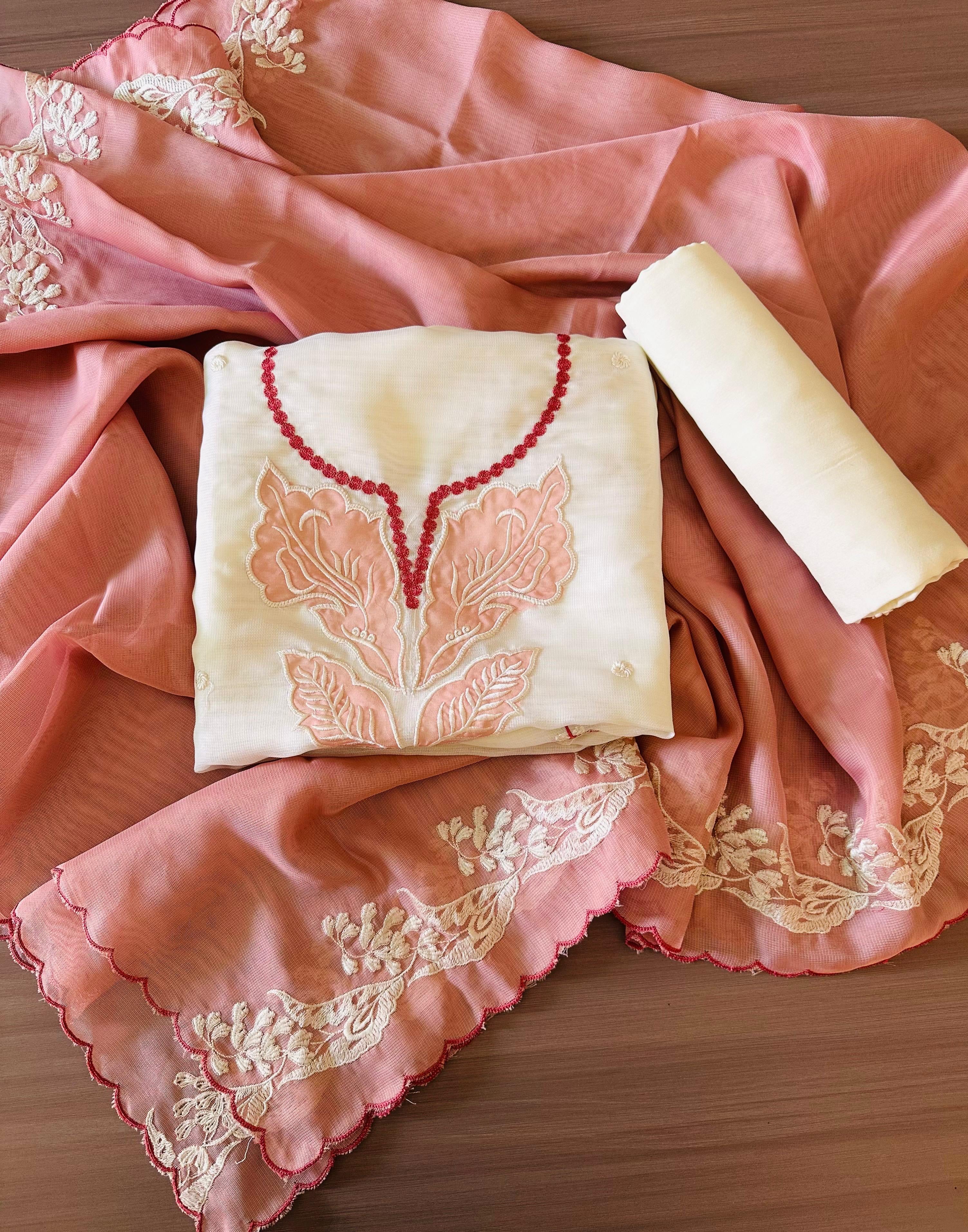 EMBROIDERY BURBARRY