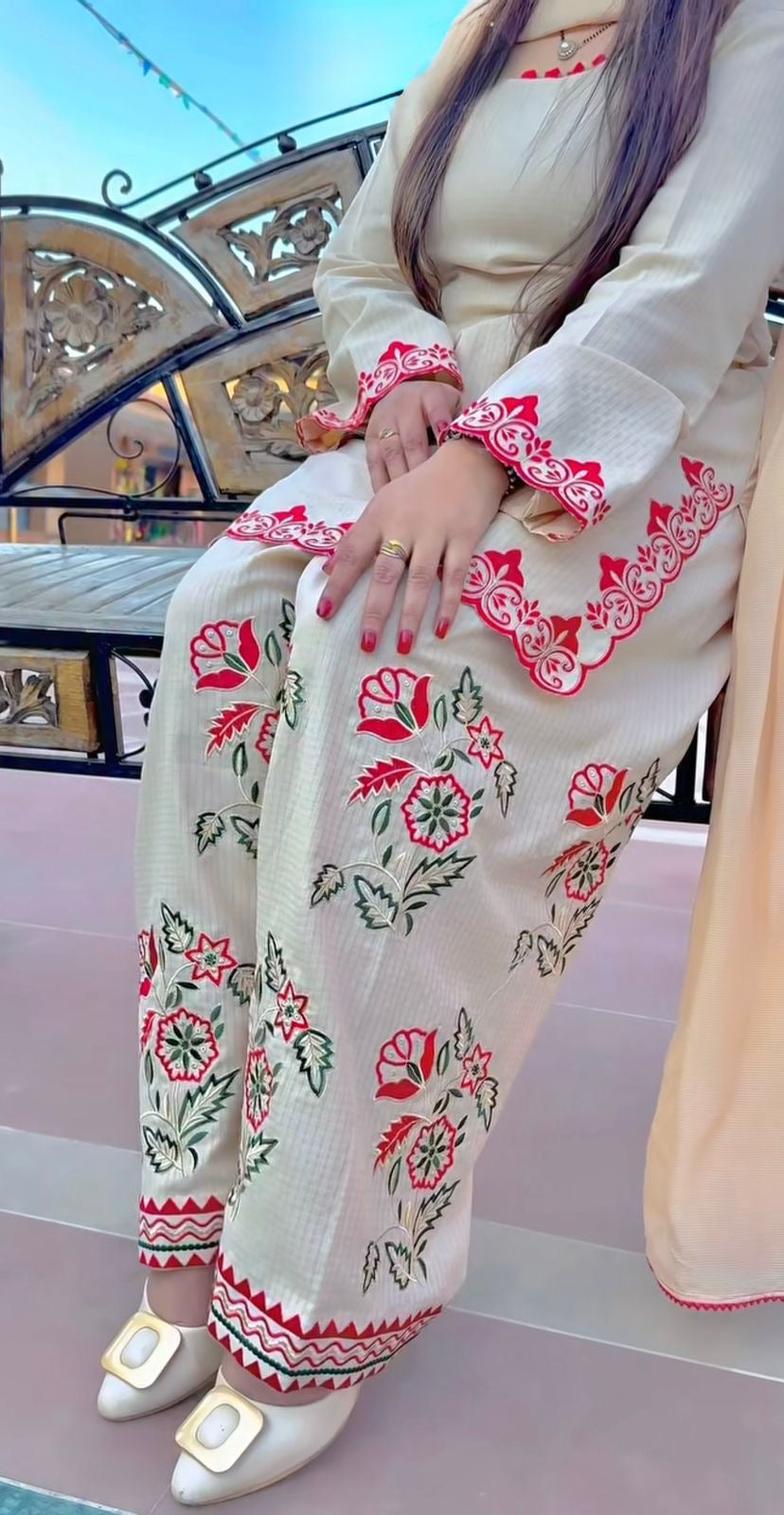 SKIN RED EMBROIDERY