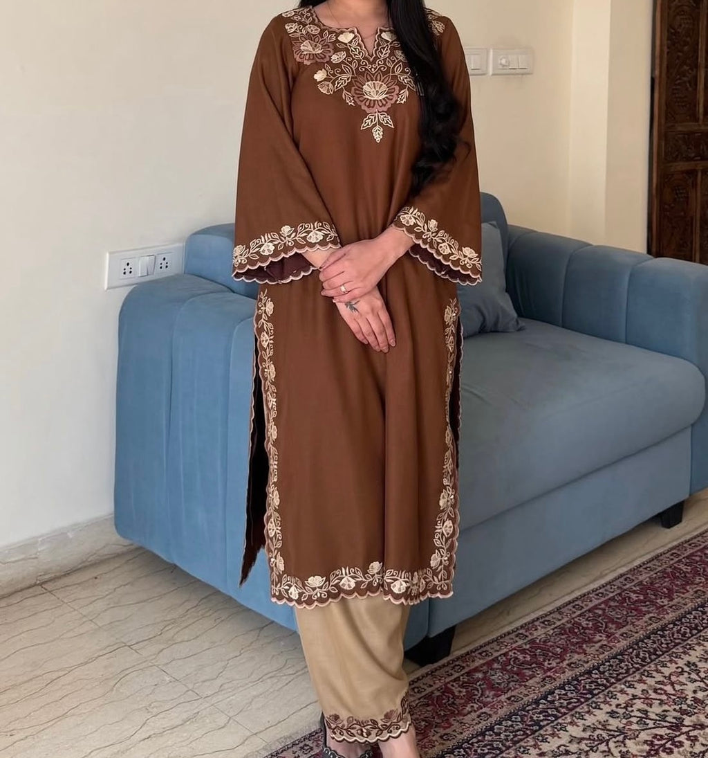 BROWN BOUTIQUE SUIT