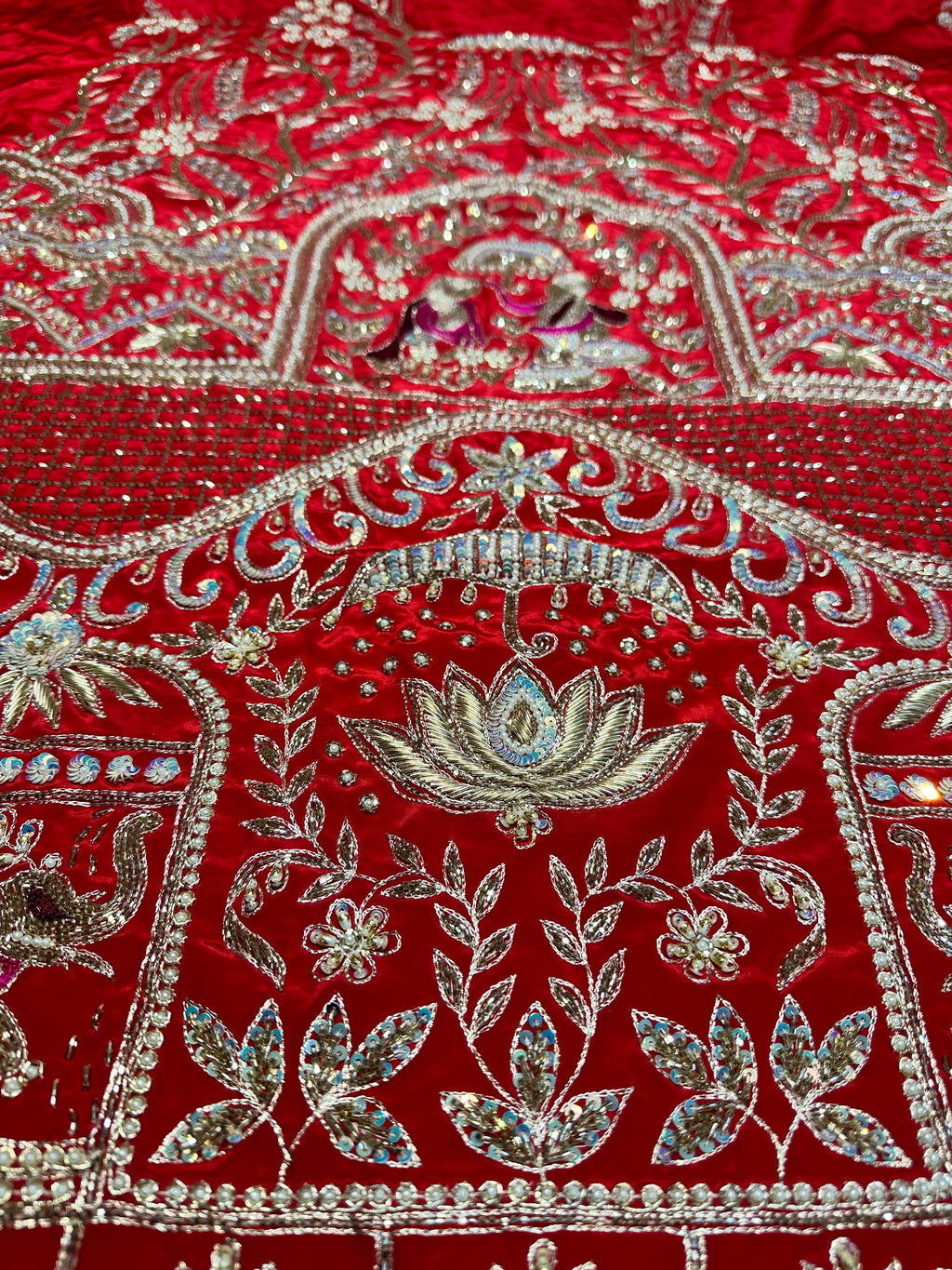 BRIDAL SUIT (ਲਾਵਾਂ ਫੇਰੇ ਵਾਲਾ ਸੂਟ)