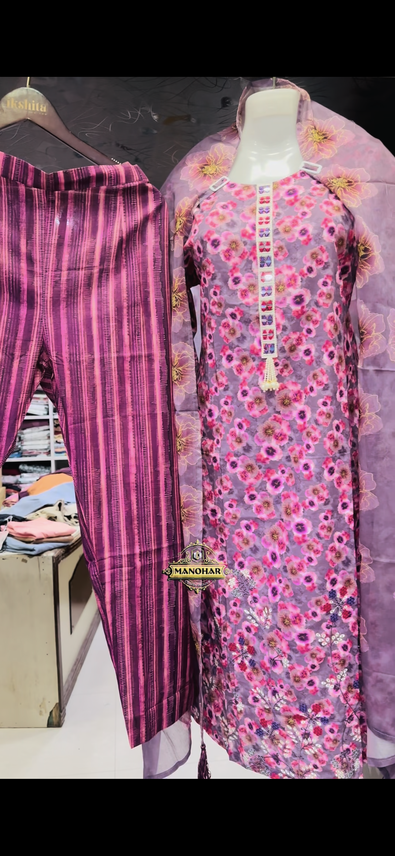 STICHED WESTERN SUIT